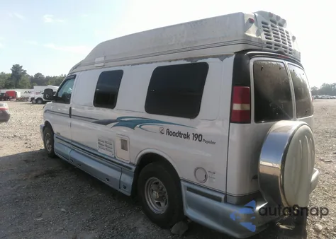 2004 Chevrolet Express z USA, uszkodzony, nr VIN 1GCHG39U541222720